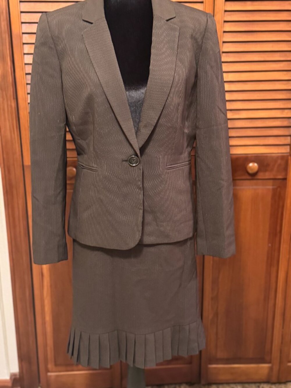 Tahari ASL Olive-Brown Suit